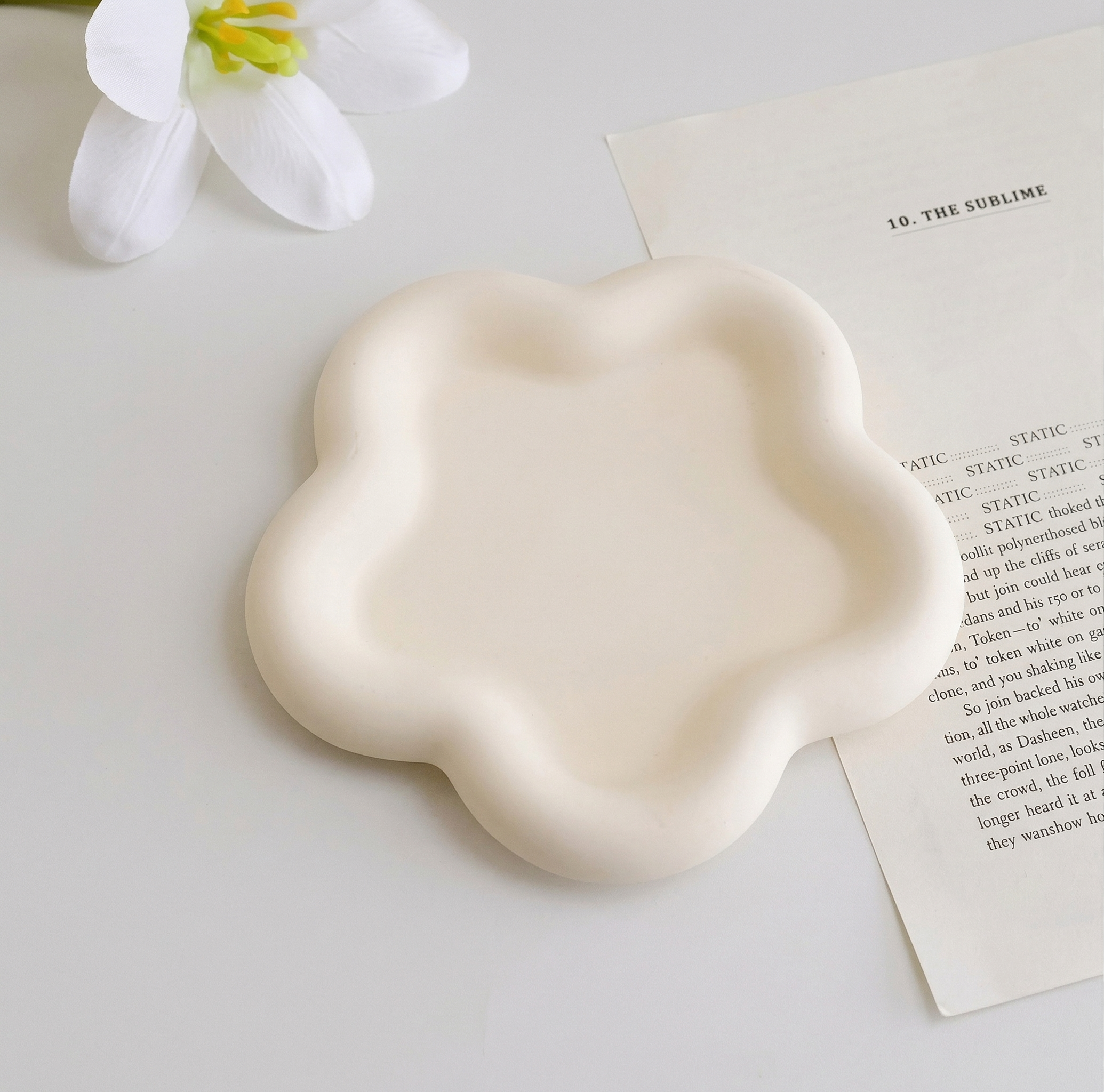 Cloud Ceramic Jewelry Storage Tray